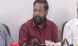 രാഷ്ട്രീയവല്‍കരിക്കേണ്ട; ട്രസ്റ്റ് ആവശ്യപ്പെട്ടാല്‍ സ്മാരകം തിരികെ നല്‍കുമെന്ന് മന്ത്രി