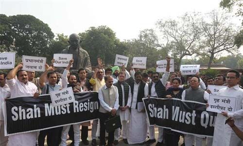 ഡല്ഹി അക്രമത്തില് ചര്ച്ചയില്ലെന്ന നിലപാട്; പാര്ലമെന്റില് ഇന്നും പ്രതിഷേധിക്കാനൊരുങ്ങി പ്രതിപക്ഷം ഡല്ഹി അക്രമത്തില് ചര്ച്ചയില്ലെന്ന നിലപാട്; പാര്ലമെന്റില് ഇന്നും പ്രതിഷേധിക്കാനൊരുങ്ങി പ്രതിപക്ഷം