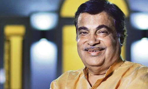 കേരളത്തിലെ ദേശീയപാത വികസനത്തിന് 3 വര്‍ഷം കൊണ്ട് അനുവദിച്ചത് 2160 കോടി