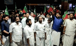 മാധ്യമ വിലക്കിനെതിരേ വ്യാപക പ്രതിഷേധം; വംശഹത്യയെ മറച്ചുപിടിക്കാനെന്ന് വെല്‍ഫെയര്‍ പാര്‍ട്ടി