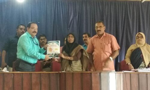 വികസന സെമിനാര്‍ നടത്തി