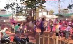 ഹോളി ആഘോഷം അതിരുകടന്നു; തളിപ്പറമ്പില് 30 കോളജ് വിദ്യാര്ഥികള് അറസ്റ്റില് ഹോളി ആഘോഷം അതിരുകടന്നു; തളിപ്പറമ്പില് 30 കോളജ് വിദ്യാര്ഥികള് അറസ്റ്റില്