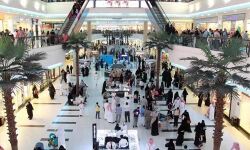 സൗദിയില് മാളുകള് അടച്ചിടാന് നിര്ദേശം; സ്വകാര്യസ്ഥാപനങ്ങള്ക്ക് അവധി പരിഗണനയില് സൗദിയില് മാളുകള് അടച്ചിടാന് നിര്ദേശം; സ്വകാര്യസ്ഥാപനങ്ങള്ക്ക് അവധി പരിഗണനയില്