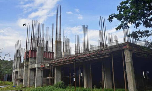 ഭൂരഹിതര്‍ക്കുള്ള കേരള മോഡല്‍ ബഹുനില ഫ്‌ലാറ്റ്‌ പദ്ധതി കേന്ദ്രത്തിന്റെ പരിഗണനയിലില്ലെന്ന് മന്ത്രി ഹര്‍ദീപ് സിംഗ് പുരി