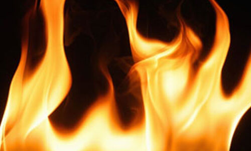 പയ്യന്നൂരിലെ സൂപ്പര്‍മര്‍ക്കറ്റില്‍ തീപിടുത്തം