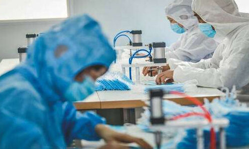 കൊവിഡ് 19: മലപ്പുറം ജില്ലയില് 7,018 പേര് നിരീക്ഷണത്തില് കൊവിഡ് 19: മലപ്പുറം ജില്ലയില് 7,018 പേര് നിരീക്ഷണത്തില്