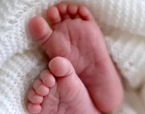 കൊവിഡ് 19: നിരീക്ഷണത്തിലായിരുന്ന ഒമ്പത് മാസം പ്രായമായ കുഞ്ഞ് കിണറ്റില്‍ വീണ് മരിച്ചു