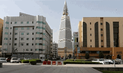 മദീന ആറ് സ്ട്രീറ്റുകളില്‍ മുഴുവന്‍ സമയ കര്‍ഫ്യൂ ഏര്‍പ്പെടുത്തി