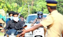 ലോക്ക് ഡൗണ്: മാള പോലിസ് അഞ്ച് വാഹനങ്ങള് പിടിച്ചെടുത്തു ലോക്ക് ഡൗണ്: മാള പോലിസ് അഞ്ച് വാഹനങ്ങള് പിടിച്ചെടുത്തു
