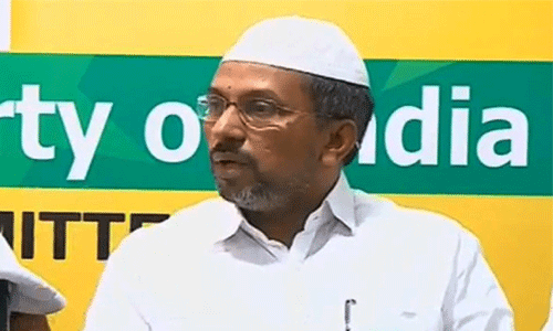 പ്രവാസികളുടെ മൃതദേഹങ്ങള് എത്തിക്കുന്നതിനുള്ള തടസ്സം നീക്കണം: അബ്ദുല് മജീദ് ഫൈസി പ്രവാസികളുടെ മൃതദേഹങ്ങള് എത്തിക്കുന്നതിനുള്ള തടസ്സം നീക്കണം: അബ്ദുല് മജീദ് ഫൈസി