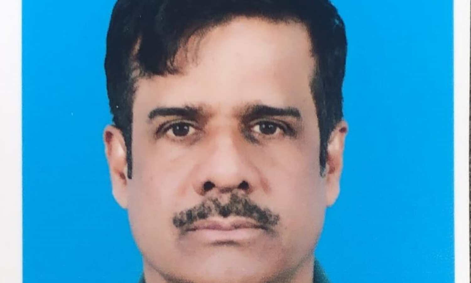 കോവിഡ് 19: ഹോം ക്വാറന്റൈനിടയിലും സഹജീവികള്ക്ക് കൈത്താങ്ങായി ബക്കര് തിക്കോടി കോവിഡ് 19: ഹോം ക്വാറന്റൈനിടയിലും സഹജീവികള്ക്ക് കൈത്താങ്ങായി ബക്കര് തിക്കോടി