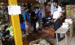 മാര്‍ജ്ജിന്‍ ഫ്രീ സൂപ്പര്‍മാര്‍ക്കറ്റില്‍ അമിത വില; 143 കിലോ പച്ചക്കറി പിടിച്ചെടുത്തു