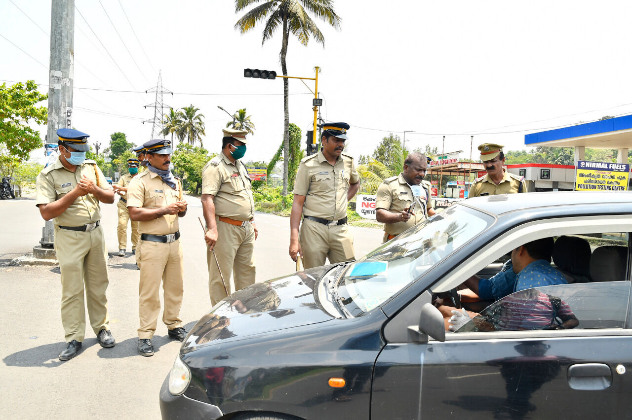 കൊവിഡ് മരണം: സംസ്ഥാനത്ത് പോലിസ് പരിശോധന വീണ്ടും കർശനമാക്കി
