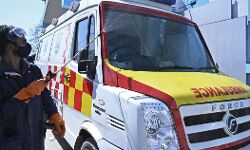 മതിയായ സുരക്ഷാ സംവിധാനങ്ങളില്ല; യുപിയില് ആംബുലന്സ് ജീവനക്കാര് പണിമുടക്കിലേക്ക് മതിയായ സുരക്ഷാ സംവിധാനങ്ങളില്ല; യുപിയില് ആംബുലന്സ് ജീവനക്കാര് പണിമുടക്കിലേക്ക്