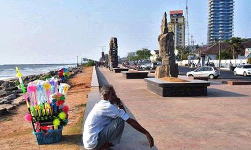 കൊവിഡ്19: ജില്ലാ കലക്ടര്‍ക്ക് ഓണ്‍ലൈനായി പരാതികള്‍ നല്‍കാം