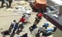 കൊവിഡ് 19: ഇന്ഡോറില് ആരോഗ്യ പ്രവര്ത്തകര്ക്കെതിരേ കല്ലേറും ആക്രമണവും കൊവിഡ് 19: ഇന്ഡോറില് ആരോഗ്യ പ്രവര്ത്തകര്ക്കെതിരേ കല്ലേറും ആക്രമണവും