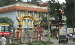 അയല്‍ സംസ്ഥാനങ്ങളിലെ മലയാളികള്‍ക്കായി വയനാട് കലക്ടറേറ്റില്‍ കണ്‍ട്രോള്‍ റൂം