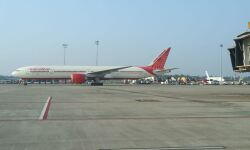 കൊവിഡ്-19 : കേരളത്തില്‍ കുടുങ്ങിയ 112 ഫ്രഞ്ച് പൗരന്മാരെ പ്രത്യേക വിമാനത്തില്‍ മടക്കിക്കൊണ്ടുപോയി