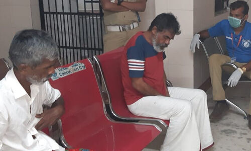 മാനസികാസ്വാസ്ഥ്യം മൂലം കറങ്ങി നടന്ന രണ്ടു പേരെ താനൂര് പോലിസ് മാനസികാരോഗ്യ കേന്ദ്രത്തിലെത്തിച്ചു മാനസികാസ്വാസ്ഥ്യം മൂലം കറങ്ങി നടന്ന രണ്ടു പേരെ താനൂര് പോലിസ് മാനസികാരോഗ്യ കേന്ദ്രത്തിലെത്തിച്ചു