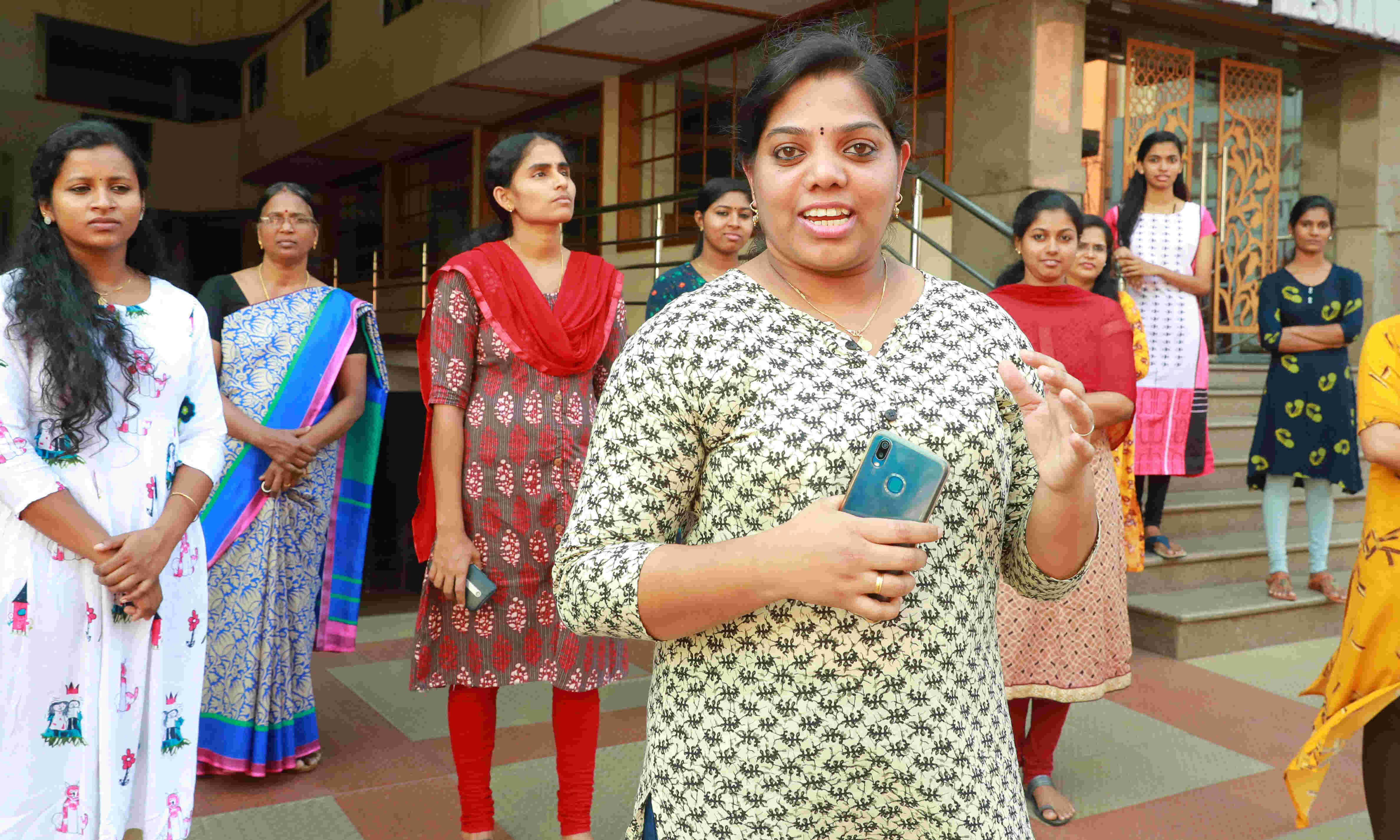 കല്യാണം കൊറോണ കഴിഞ്ഞ്; മറക്കാനാവാത്ത ഐസൊലേഷന്‍ അനുഭവങ്ങളുമായി സൗമ്യ