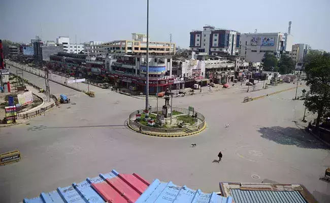 കൊവിഡ് ബാധിതന്റെ സംസ്കാരച്ചടങ്ങുകള് തടഞ്ഞു; ജലന്ധറില് 60 പേര്ക്കെതിരേ കേസ് കൊവിഡ് ബാധിതന്റെ സംസ്കാരച്ചടങ്ങുകള് തടഞ്ഞു; ജലന്ധറില് 60 പേര്ക്കെതിരേ കേസ്