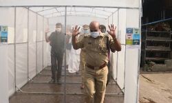 ഇരിങ്ങാലക്കുട മാര്‍ക്കറ്റില്‍ അണുനശീകരണ ടണല്‍ സ്ഥാപിച്ചു