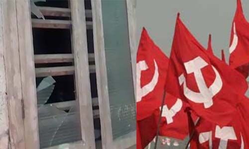 നിരീക്ഷണത്തിലിരുന്ന പെണ്കുട്ടിയുടെ വീടാക്രമിച്ച സംഭവം; മൂന്ന് സിപിഎം പ്രവര്ത്തകര് കീഴടങ്ങി നിരീക്ഷണത്തിലിരുന്ന പെണ്കുട്ടിയുടെ വീടാക്രമിച്ച സംഭവം; മൂന്ന് സിപിഎം പ്രവര്ത്തകര് കീഴടങ്ങി