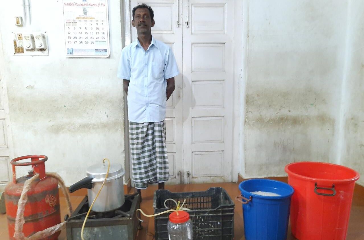 വീട്ടിനുള്ളിൽ ചാരായ വാറ്റ്; പൂന്തുറയിൽ ഒരാൾ പിടിയിൽ