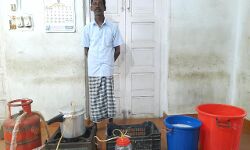 വീട്ടിനുള്ളിൽ ചാരായ വാറ്റ്; പൂന്തുറയിൽ ഒരാൾ പിടിയിൽ