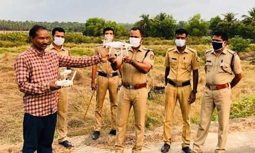 ഡ്രോണ്‍ ക്യാമറയുമായി പരപ്പനങ്ങാടി പോലീസ്