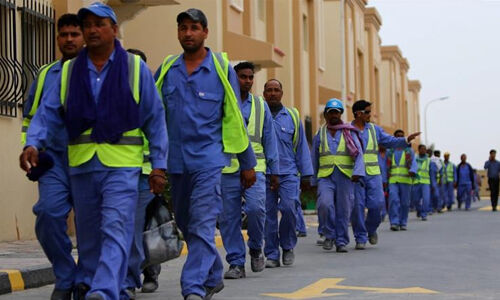 പ്രവാസികളുടെ സ്വപ്നങ്ങള്‍ ഇരുട്ടിലാഴ്ത്തി കൊവിഡ് വ്യാപിക്കുന്നു; കുവൈത്തില്‍ ഇതുവരെ ജോലി നഷ്ടപ്പെട്ടത് രണ്ടര ലക്ഷം പേര്‍ക്കെന്ന് റിപോര്‍ട്ട്