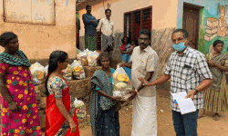 പട്ടികവര്‍ഗ കോളനികളില്‍ ഭക്ഷ്യധാന്യ കിറ്റുകള്‍ വിതരണം ചെയ്തു