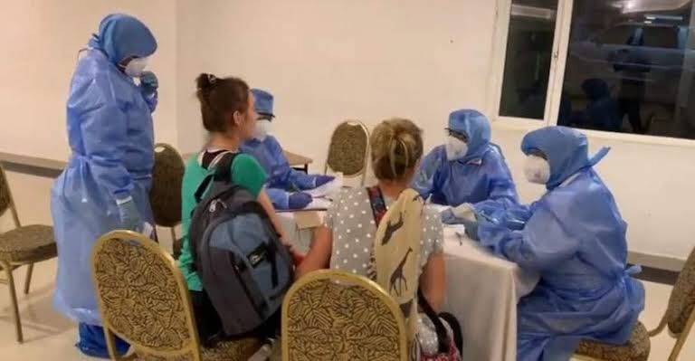 ലോക്ക്ഡൗൺ: സംസ്ഥാനത്ത് കുടുങ്ങിയ ആസ്ത്രേലിയൻ പൗരന്മാർ നാട്ടിലേക്ക് മടങ്ങും ലോക്ക്ഡൗൺ: സംസ്ഥാനത്ത് കുടുങ്ങിയ ആസ്ത്രേലിയൻ പൗരന്മാർ നാട്ടിലേക്ക് മടങ്ങും