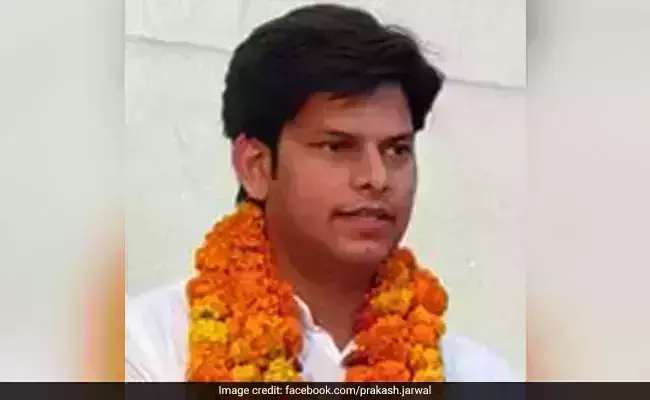 ഡല്‍ഹിയില്‍ ഡോക്ടര്‍ ആത്മഹത്യ ചെയ്തു; ആം ആദ്മി എംഎല്‍എയെ കുറ്റപ്പെടുത്തി ആത്മഹത്യാ കുറിപ്പ്