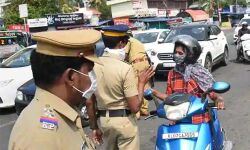 നിയന്ത്രണങ്ങള്‍ പൂര്‍ണമായും നീക്കിയിട്ടില്ല; ജാഗ്രത തുടരണമെന്ന് കോട്ടയം കലക്ടര്‍