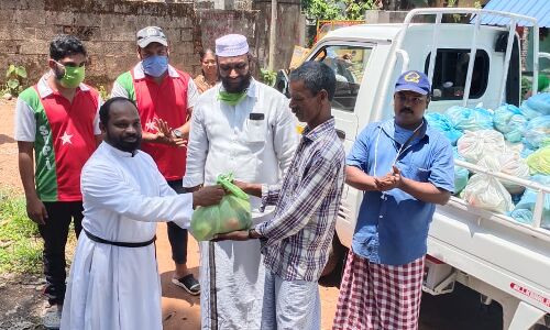 ചുള്ളിമാനൂരിലെ നിർധന കുടുംബങ്ങൾക്ക് സഹായഹസ്തവുമായി എസ്ഡിപിഐ