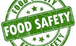 പഴകിയ മത്സ്യവും ഭക്ഷണസാധനങ്ങളും പിടികൂടി; നിരവധി വ്യാപാര സ്ഥാപനങ്ങൾക്ക് നോട്ടീസ്