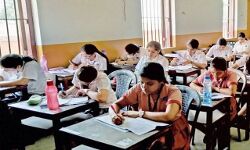 എസ്എസ്എൽസി, പ്ലസ്ടു പരീക്ഷകൾ മേയ് രണ്ടാംവാരം നടത്താൻ ധാരണ