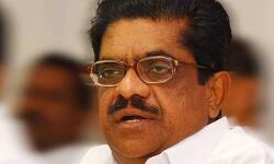 സംസ്ഥാനത്ത് പുതിയ ബാറുകൾ അനുവദിച്ചത് പ്രതിഷേധാർഹമെന്ന് വി എം സുധീരൻ