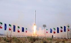 ആദ്യ സൈനിക ഉപഗ്രഹം വിജയകരമായി ഭ്രമണപഥത്തിലെത്തിച്ച് ഇറാന്‍