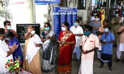 20 പ്രാവശ്യം കൊവിഡ്; 48 ദിവസത്തിന് ശേഷം ഷേര്ളിയമ്മ ആശുപത്രി വിട്ടു 20 പ്രാവശ്യം കൊവിഡ്; 48 ദിവസത്തിന് ശേഷം ഷേര്ളിയമ്മ ആശുപത്രി വിട്ടു