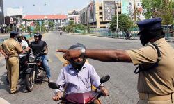 ലോക്ക് ഡൗണ്‍ ലംഘനം: സംസ്ഥാനത്ത് ഇന്ന് 4,490 കേസുകള്‍; 4,831 അറസ്റ്റ്; പിടിച്ചെടുത്തത് 3,030 വാഹനങ്ങള്‍