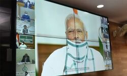 സാമ്പത്തികരംഗം ആരോഗ്യകരമെന്ന് പ്രധാനമന്ത്രി, മെയ് 3നു ശേഷം ലോക്ക് ഡൗണ്‍ ഭാഗികമായി നീക്കാന്‍ സാധ്യത