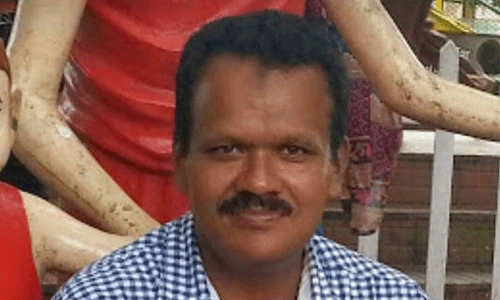 എറണാകുളം സ്വദേശി അബുദാബിയില് കൊവിഡ് ബാധിച്ച് മരിച്ചു എറണാകുളം സ്വദേശി അബുദാബിയില് കൊവിഡ് ബാധിച്ച് മരിച്ചു