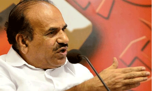 തദ്ദേശ തെരഞ്ഞെടുപ്പ് നിലവിലെ വാര്ഡുകള് വച്ച് ഒക്ടോബറില് തന്നെ നടത്തണമെന്ന് കോടിയേരി തദ്ദേശ തെരഞ്ഞെടുപ്പ് നിലവിലെ വാര്ഡുകള് വച്ച് ഒക്ടോബറില് തന്നെ നടത്തണമെന്ന് കോടിയേരി