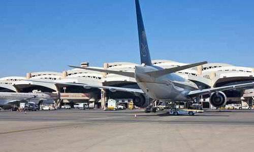 ഔദ പ്രകാരമുള്ള ആദ്യ വിമാനം റിയാദില് നിന്ന് മനിലയിലേക്കു പറന്നു ഔദ പ്രകാരമുള്ള ആദ്യ വിമാനം റിയാദില് നിന്ന് മനിലയിലേക്കു പറന്നു