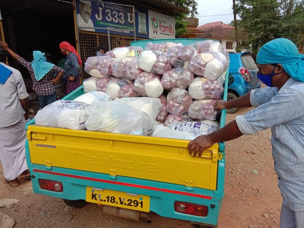 എസ്ഡിപിഐ ഭക്ഷ്യകിറ്റ് വിതരണം എസ്ഡിപിഐ ഭക്ഷ്യകിറ്റ് വിതരണം