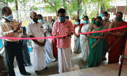 പൊയ്യയില്‍ ജനകീയ ഹോട്ടല്‍ പ്രവര്‍ത്തനം ആരംഭിച്ചു; 20 രൂപക്ക് ഊണ്