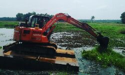 കരിക്കാട്ടുച്ചാല്‍ ശുചീകരണ പ്രവര്‍ത്തനങ്ങള്‍ക്ക് തുടക്കം