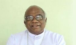 അന്തരിച്ച ഇടുക്കി മുന് ബിഷപ്പ് മാര് മാത്യു ആനിക്കുഴിക്കാട്ടിലിന്റെ സംസ്കാരം ഇന്ന് അന്തരിച്ച ഇടുക്കി മുന് ബിഷപ്പ് മാര് മാത്യു ആനിക്കുഴിക്കാട്ടിലിന്റെ സംസ്കാരം ഇന്ന്